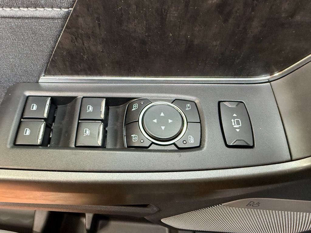 New 2026 Ford F350 Lariat w/ Black Appearance Package image 23