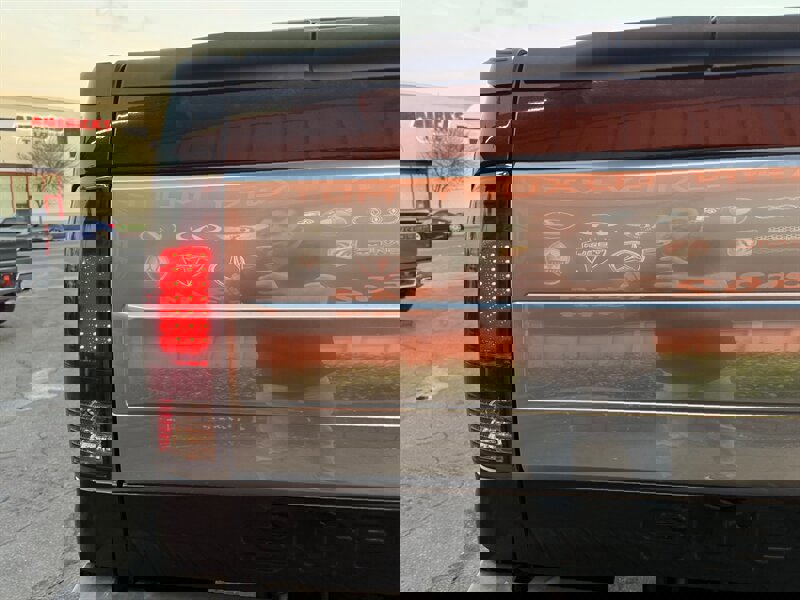 Used 2015 Ford F250 Platinum w/ FX4 Off-Road Package AWD/4WD image 13