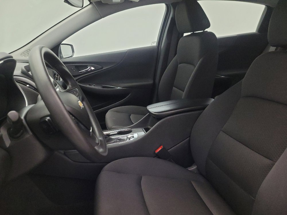 Used 2024 Chevrolet Malibu LT FWD image 17