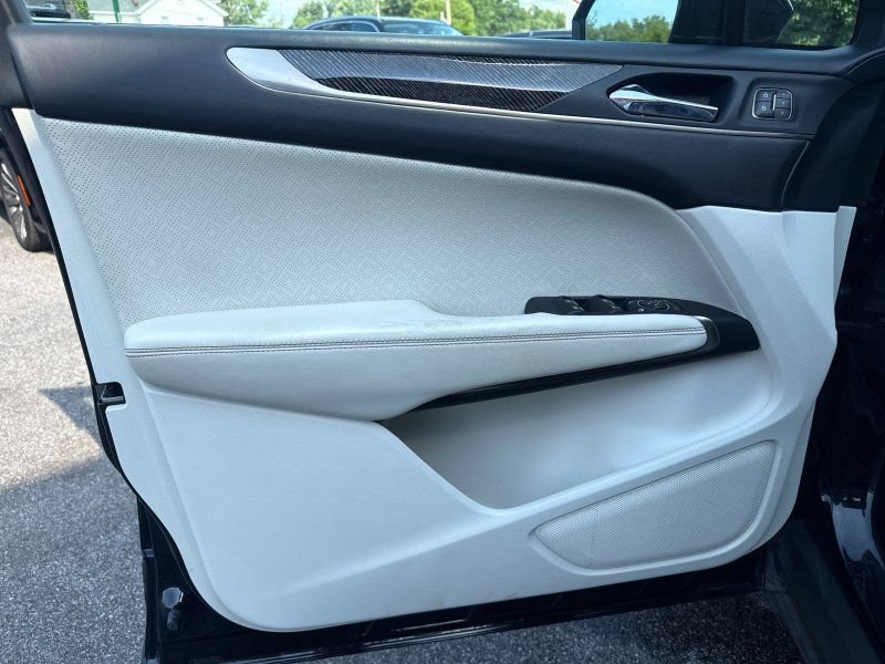 Used 2017 Lincoln MKC Black Label FWD image 9
