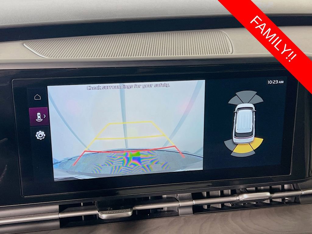 Certified 2024 Kia Carnival EX image 15