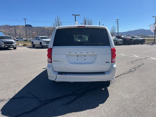 Used 2013 Dodge Grand Caravan SXT image 4