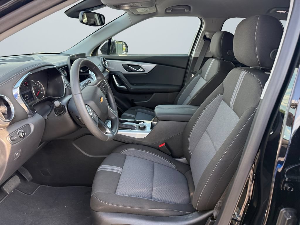 New 2026 Chevrolet Blazer LT w/ Convenience Package FWD image 9