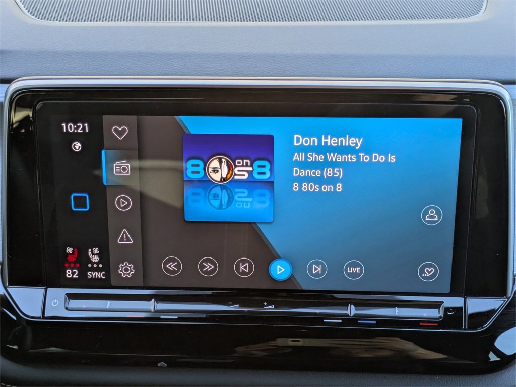 Used 2024 Volkswagen Atlas Cross Sport SE image 18