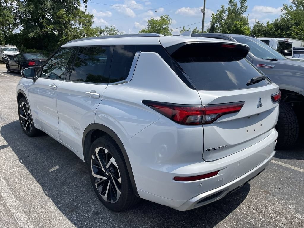 Used 2022 Mitsubishi Outlander SEL AWD/4WD image 11
