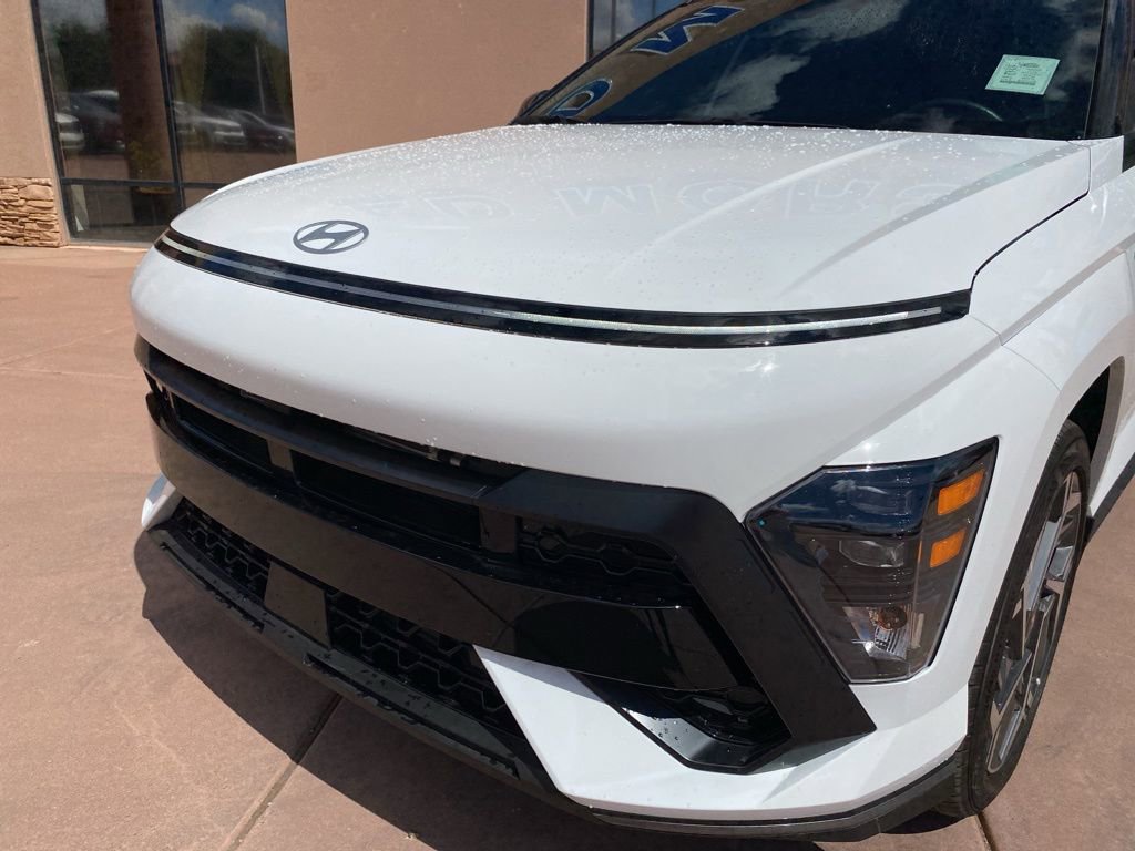 Used 2025 Hyundai Kona N Line image 3
