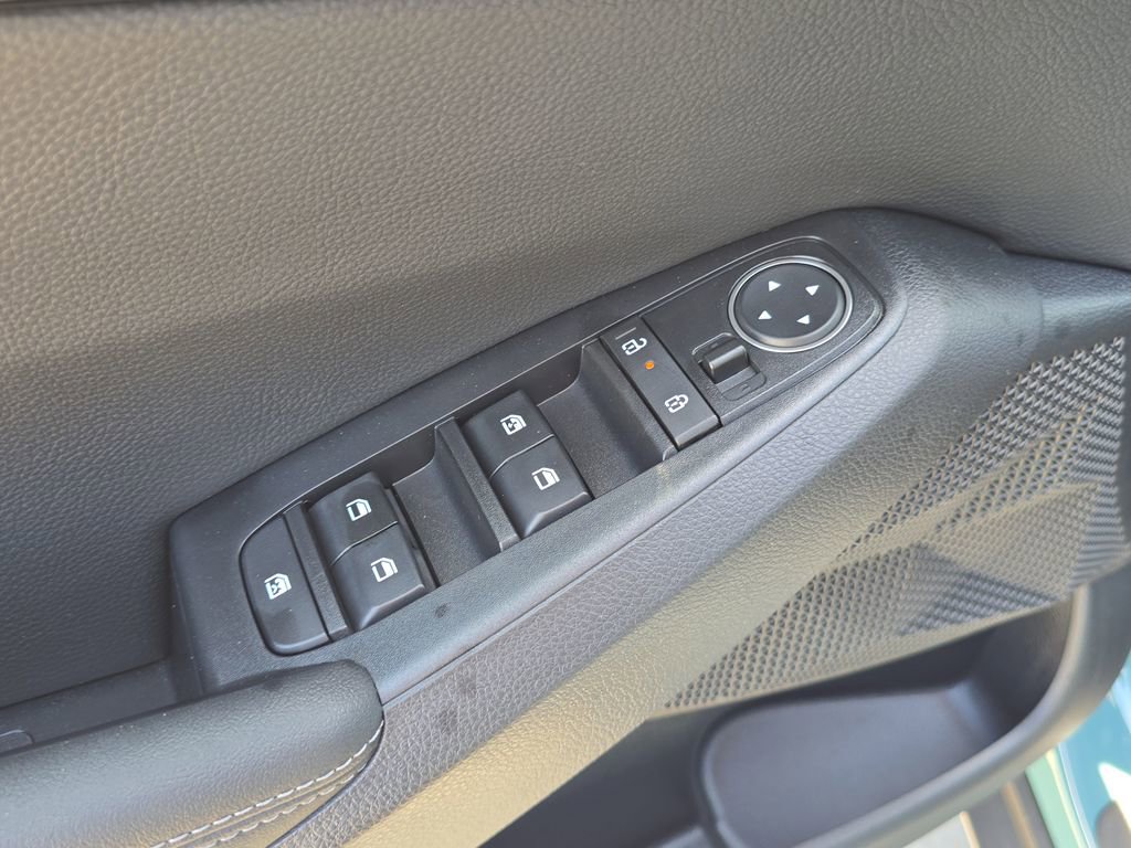 New 2026 Kia Seltos S FWD image 19