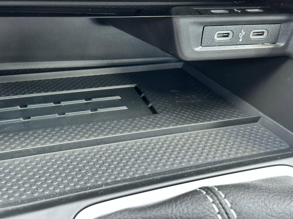 New 2026 Volkswagen Jetta SE FWD image 13