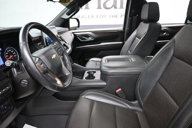 Used 2021 Chevrolet Tahoe High Country w/ Premium Package AWD/4WD image 16