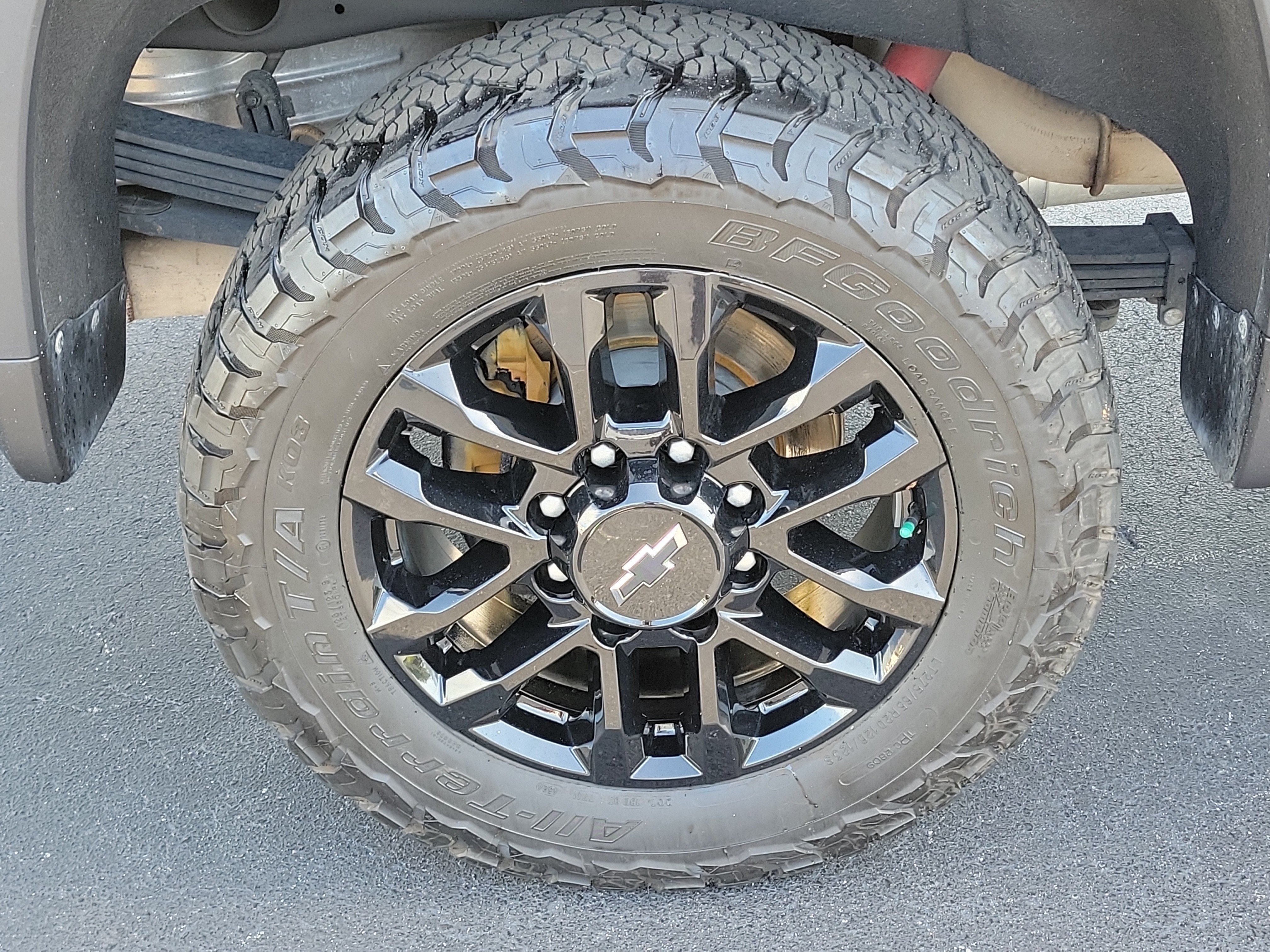 Used 2025 Chevrolet Silverado 2500 High Country w/ Midnight Edition AWD/4WD image 7