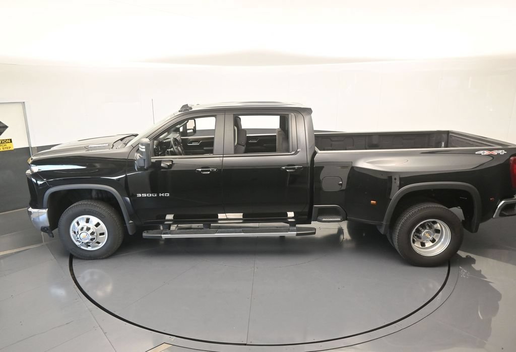 Used 2026 Chevrolet Silverado 3500 LT AWD/4WD image 52