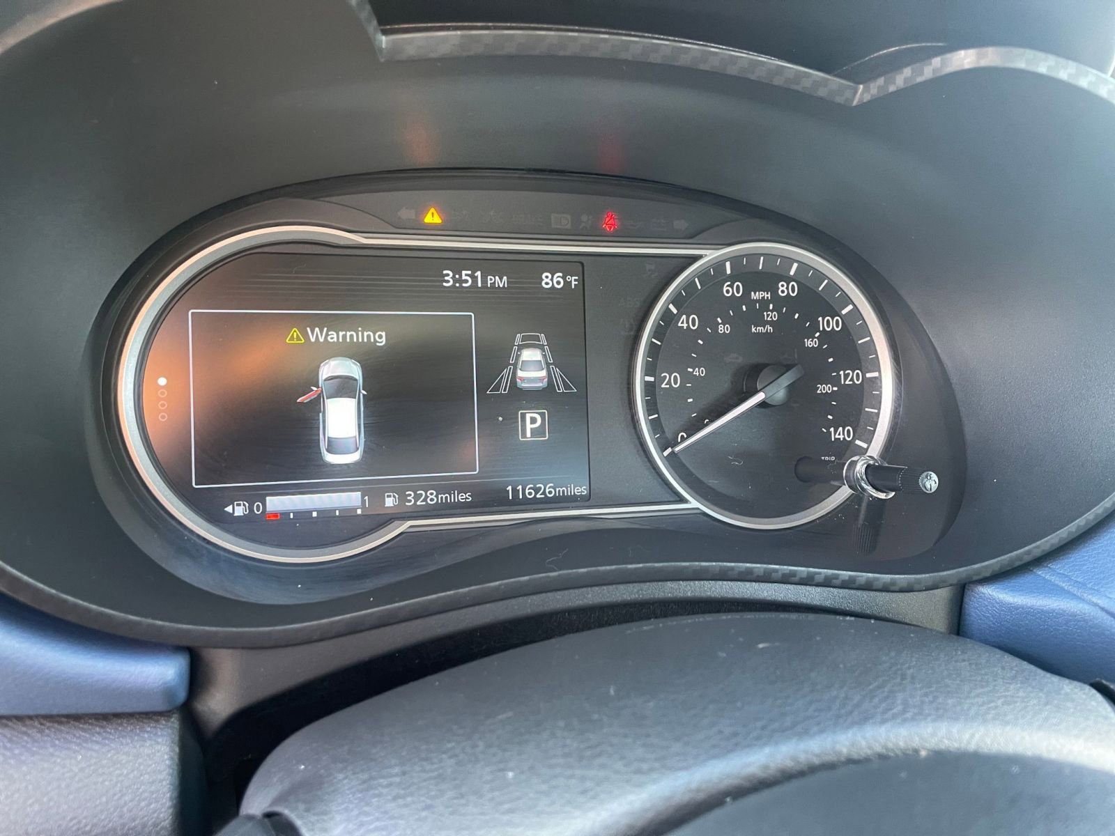 Used 2025 Nissan Versa SV image 38