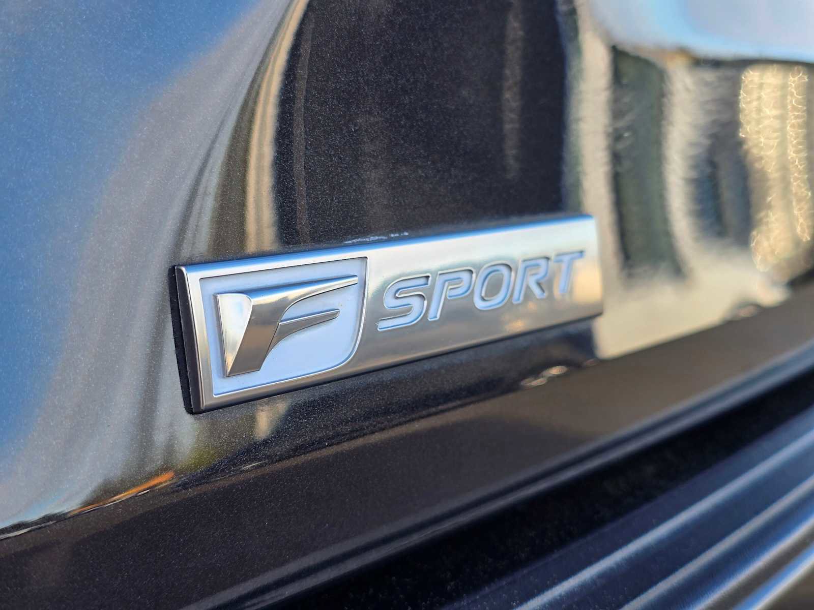 Used 2018 Lexus RX 350 F Sport w/ Cold Area Package image 15