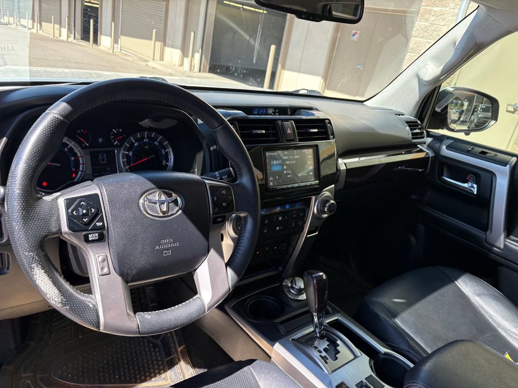 Used 2014 Toyota 4Runner Limited AWD/4WD image 17