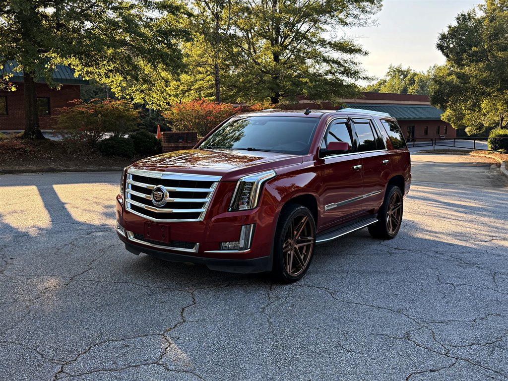Used 2015 Cadillac Escalade Luxury