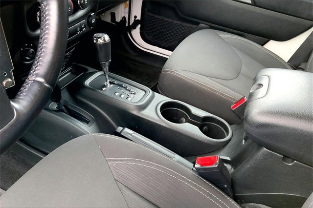 Used 2017 Jeep Wrangler Unlimited Sahara w/ Dual Top Group image 13