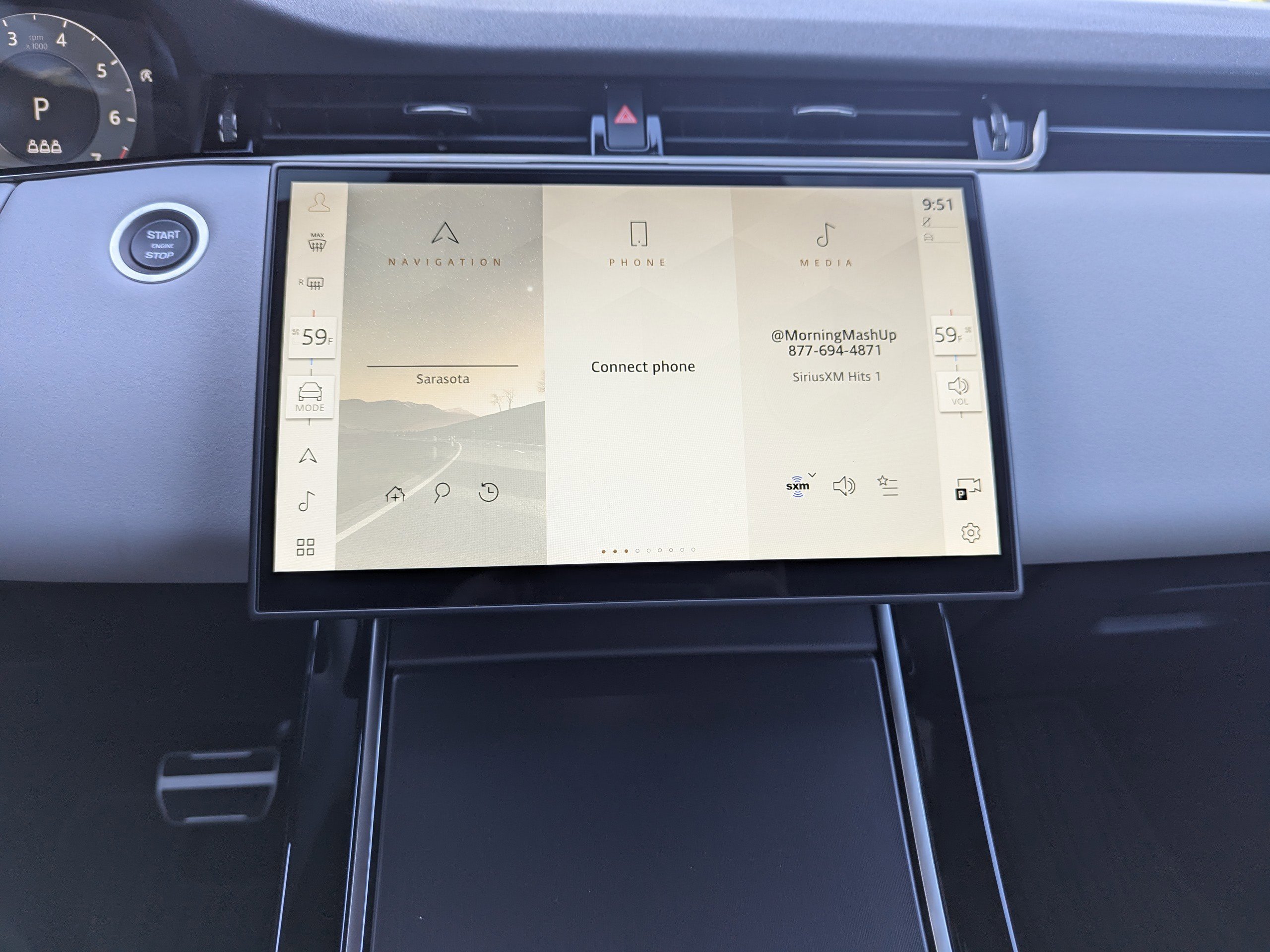 New 2026 Land Rover Range Rover Evoque Dynamic SE image 23