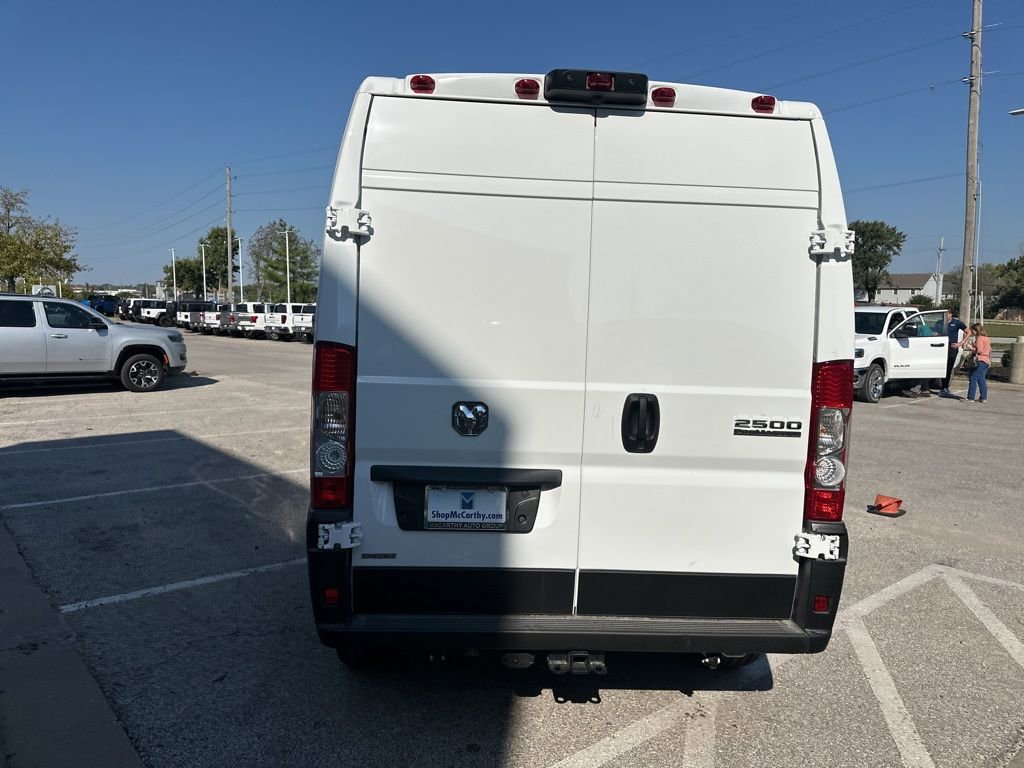 New 2026 RAM ProMaster 2500 w/ Convenience Group image 25