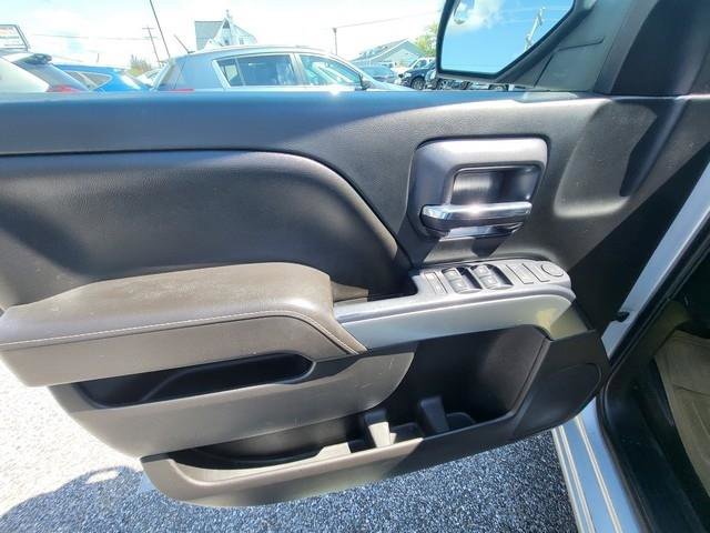 Used 2017 Chevrolet Silverado 1500 LT w/ All Star Edition image 19