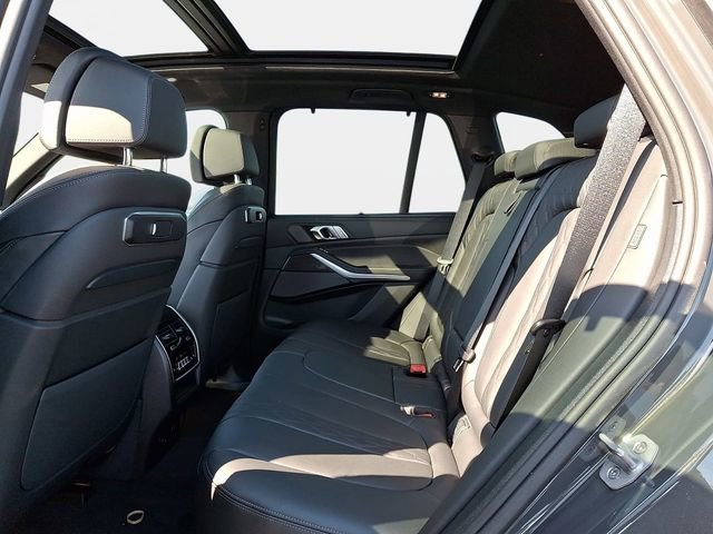 New 2026 BMW X5 M60i AWD/4WD image 10