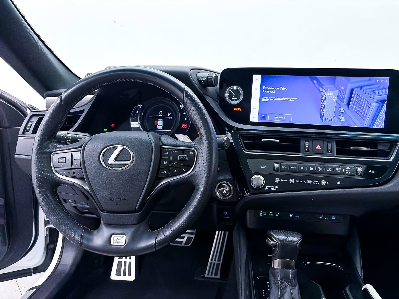 Used 2023 Lexus ES 300h F Sport w/ Accessory Package (Z2) FWD image 4