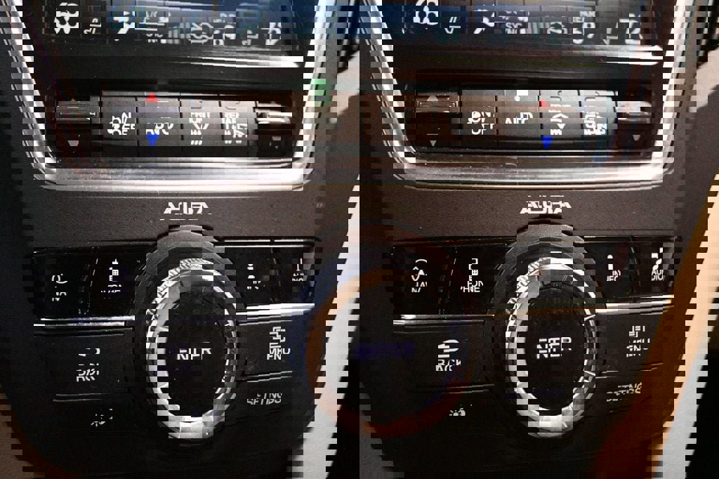 Used 2017 Acura MDX SH-AWD w/ Technology Package image 59