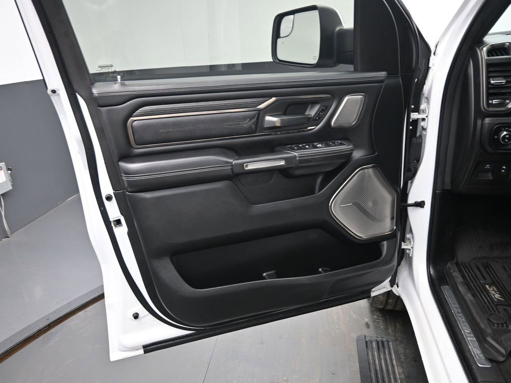 Used 2020 RAM 1500 Limited image 12