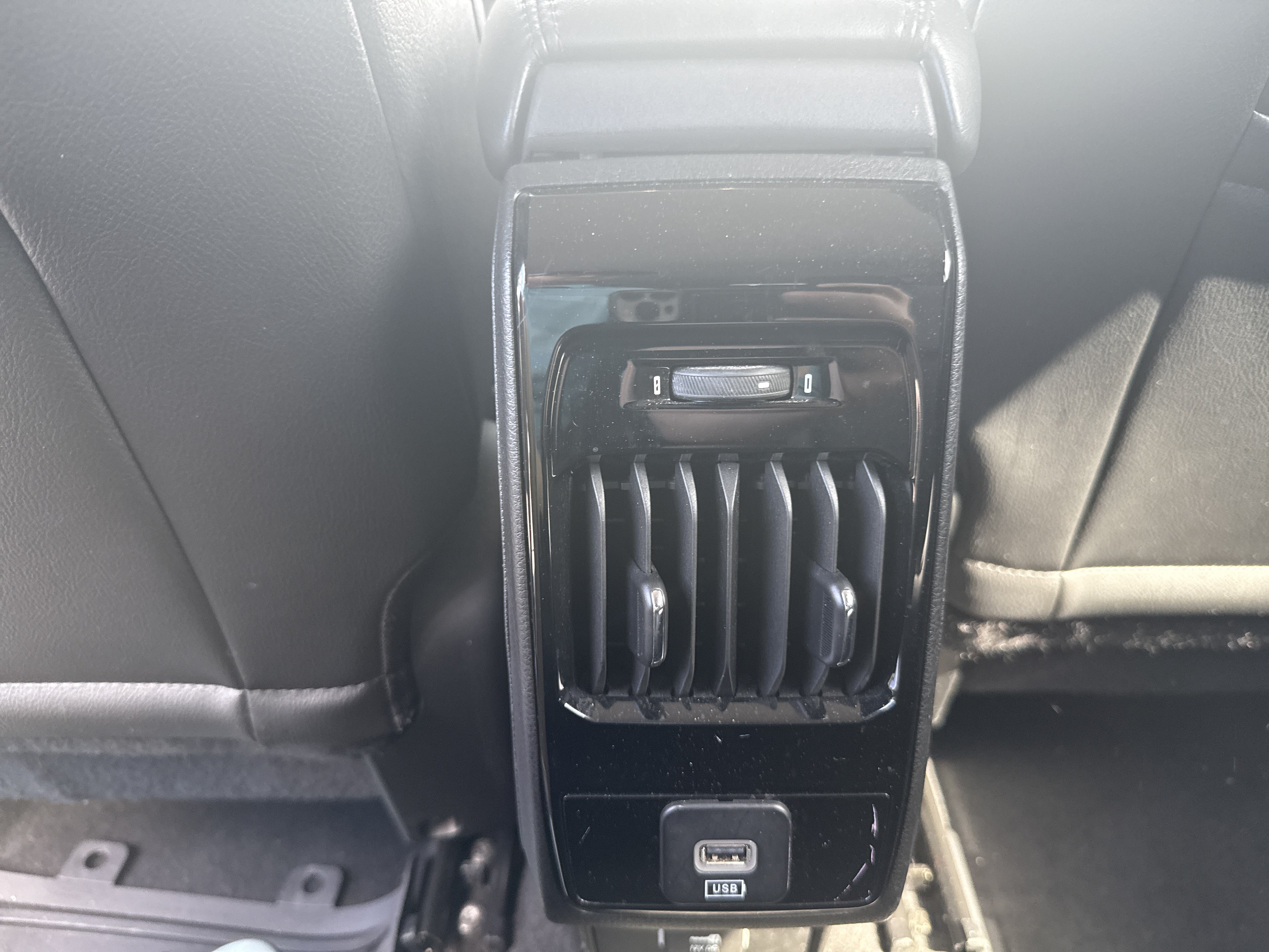 Used 2022 Jeep Compass Latitude AWD/4WD image 14