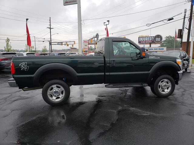 Used 2016 Ford F250 XLT w/ Snow Plow Prep Package AWD/4WD image 8