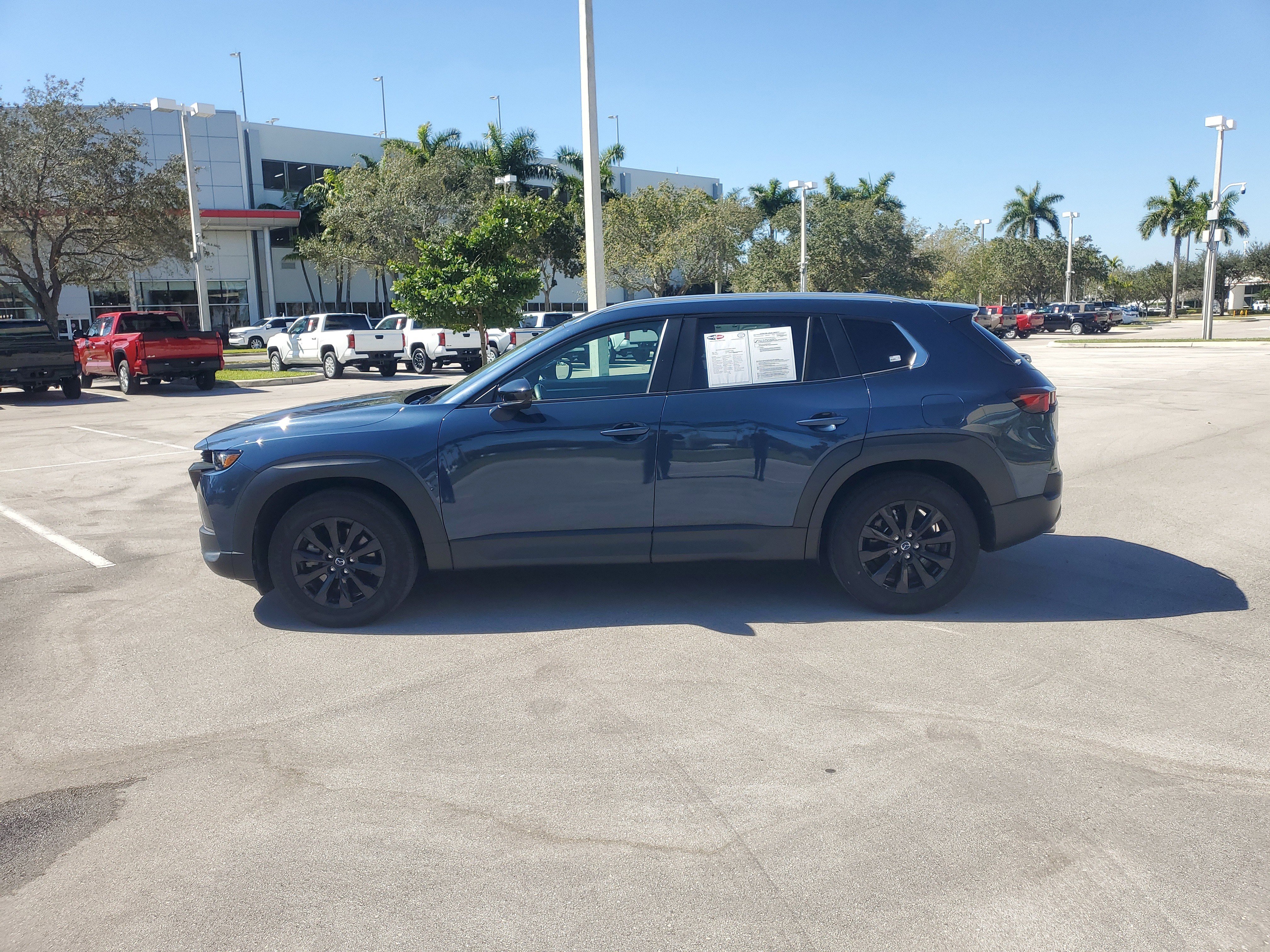 Used 2024 MAZDA CX-50 AWD 2.5 S w/ Premium Package image 6