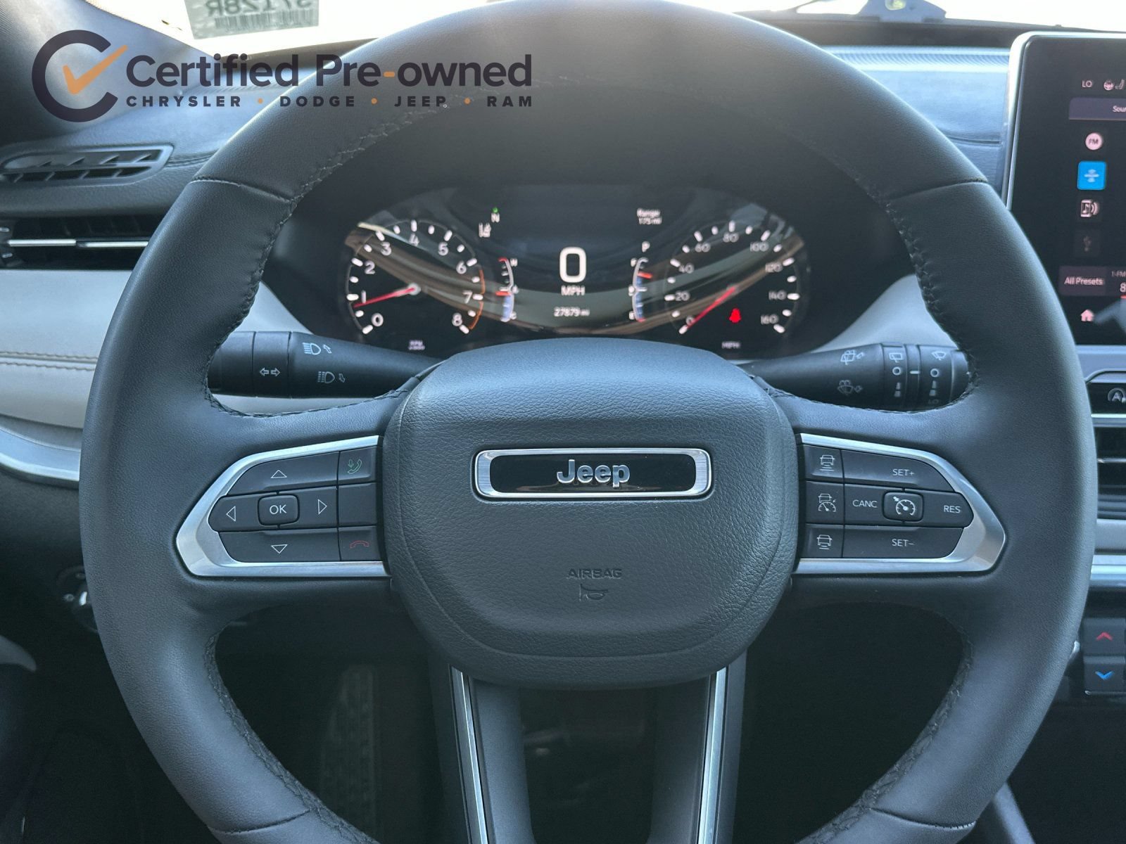 Used 2025 Jeep Compass Limited AWD/4WD image 24