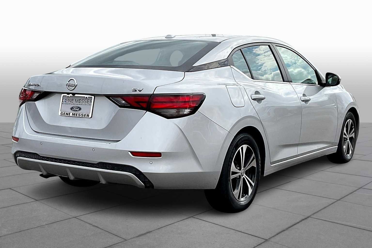 Used 2023 Nissan Sentra SV image 11