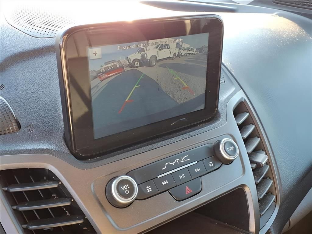 Used 2019 Ford Transit Connect XL image 7