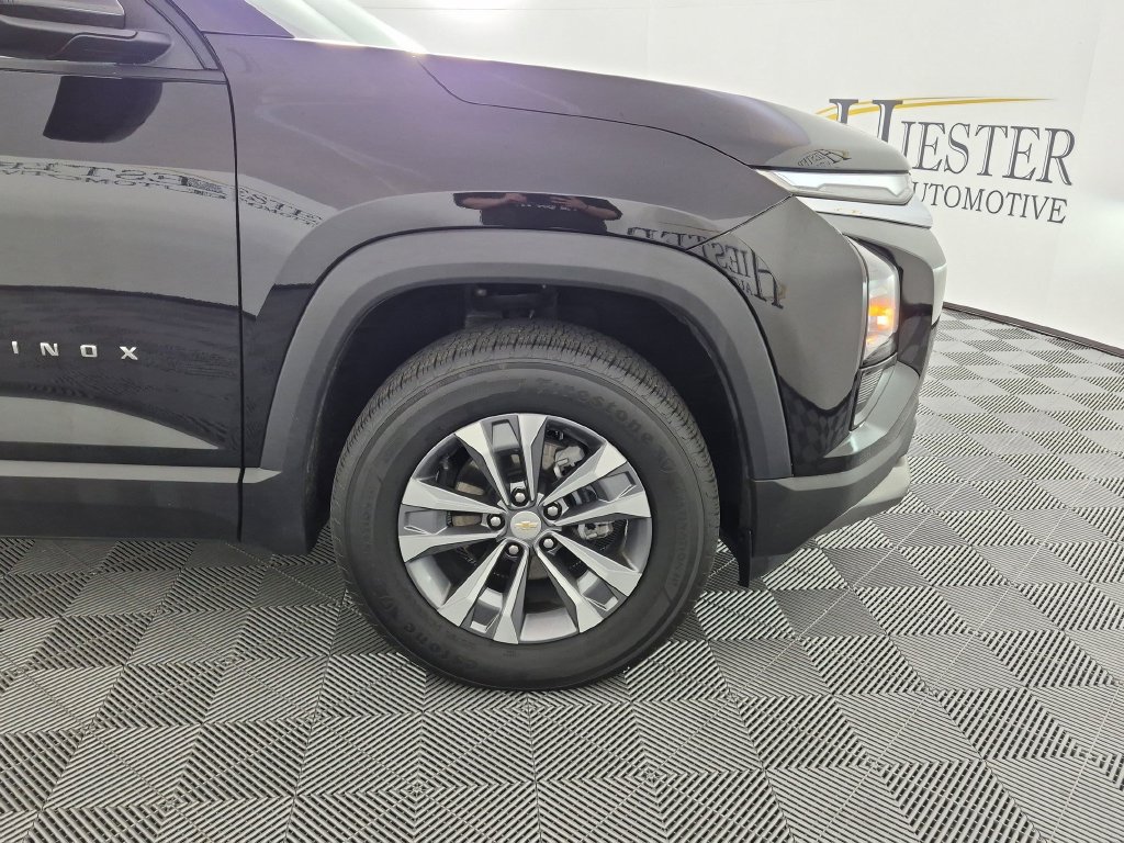 Used 2026 Chevrolet Equinox LT FWD image 11