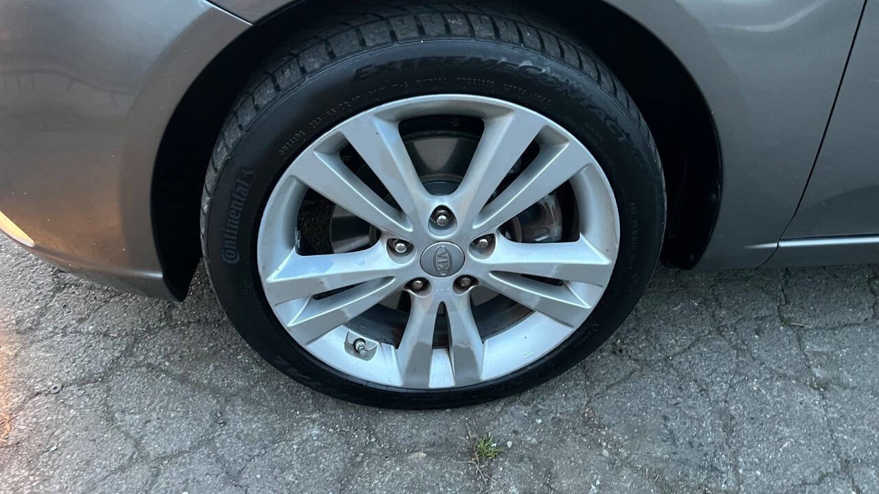 Used 2012 Kia Forte SX image 28