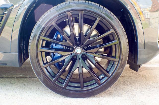 Used 2024 BMW X5 M60i AWD/4WD image 58