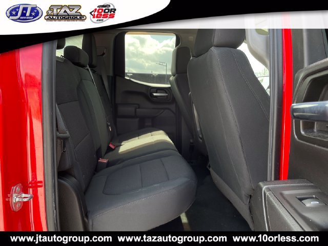 Used 2020 Chevrolet Silverado 1500 Custom w/ Custom Value Package AWD/4WD image 12