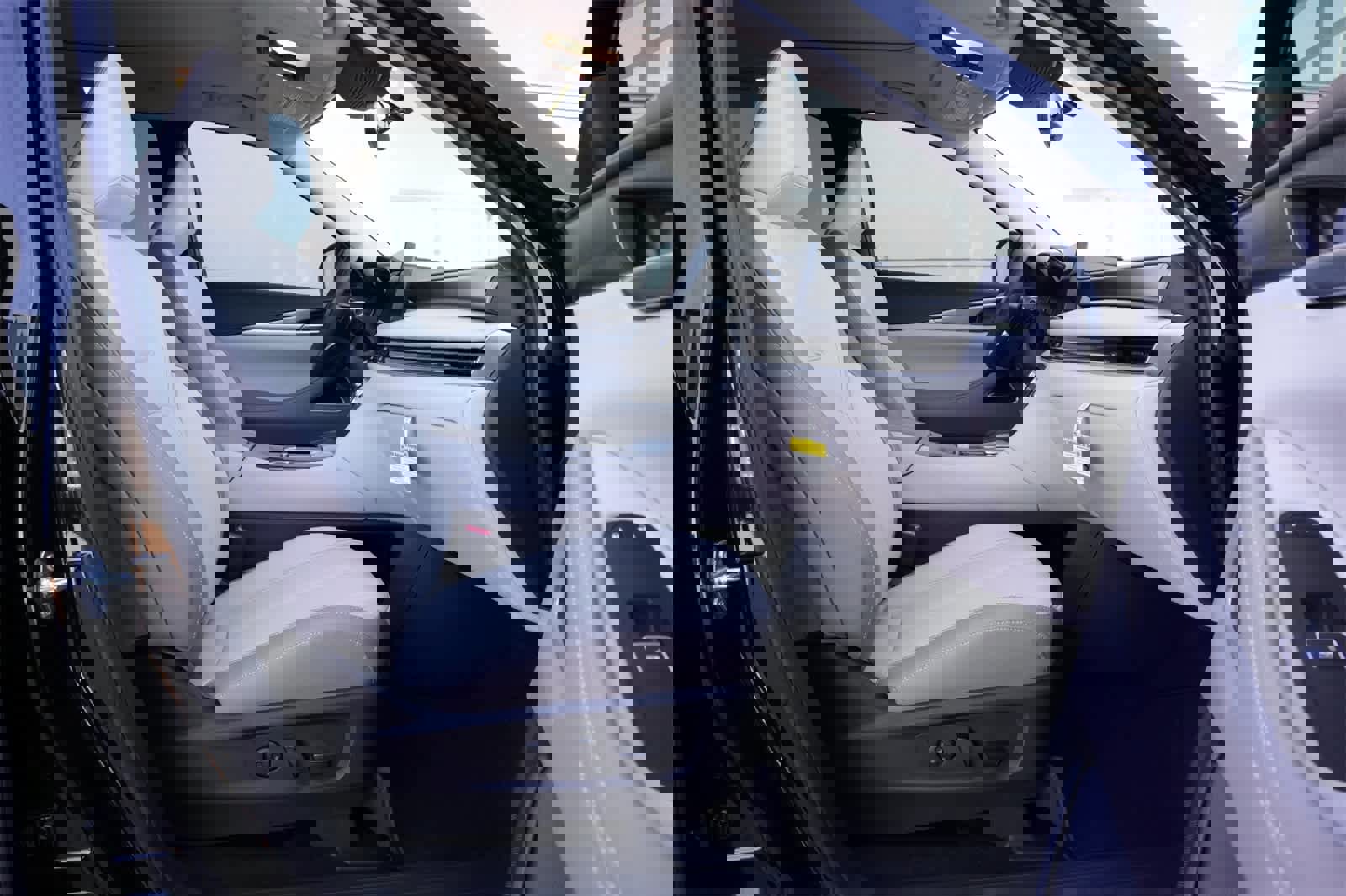 New 2026 INFINITI QX60 Luxe image 24