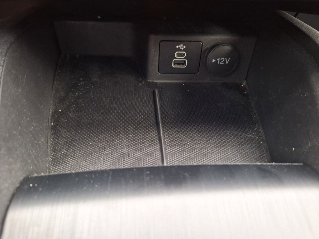 Used 2024 Ford Escape ST-Line FWD image 15
