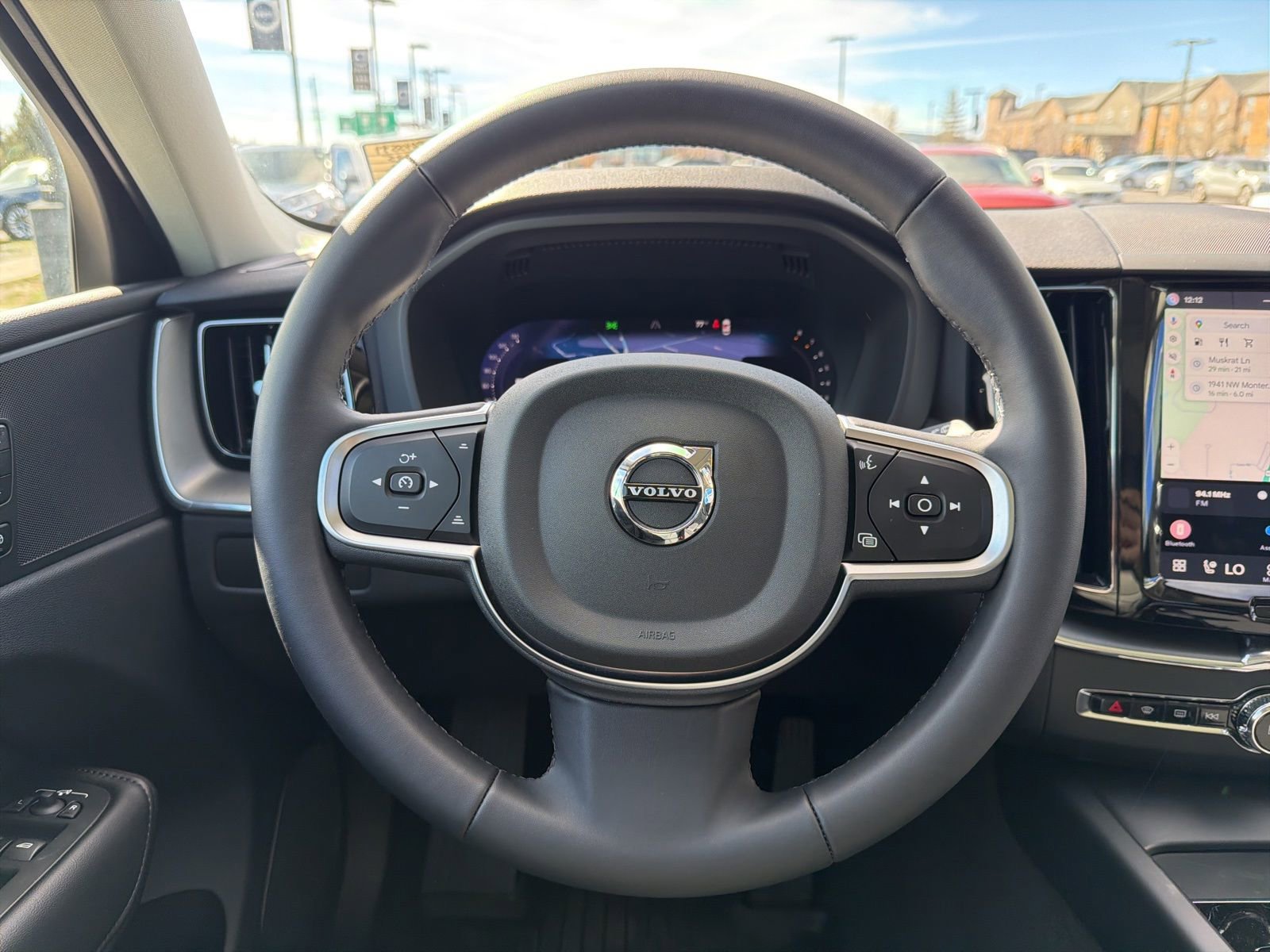 Certified 2025 Volvo XC60 B5 Core w/ Protection Package Premier AWD/4WD image 11