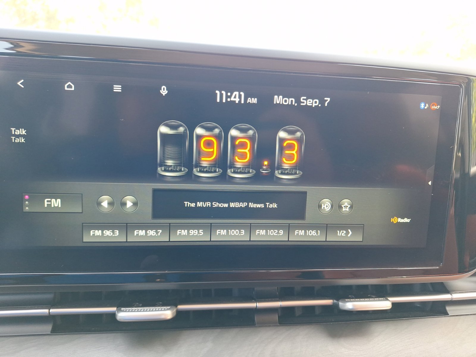 Used 2022 Kia Carnival SX FWD image 23