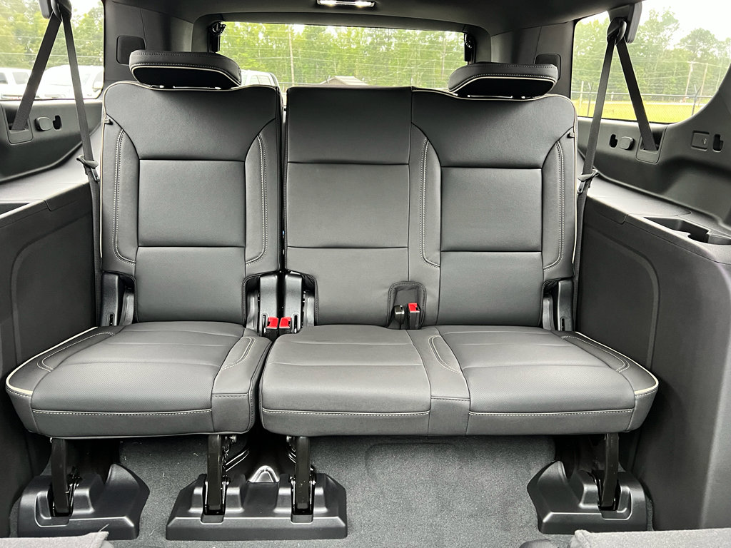 New 2026 Chevrolet Suburban Premier w/ Sun And Tow Package image 2