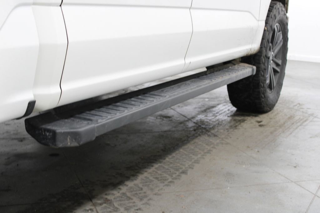 Used 2022 Ford F150 Lariat image 13