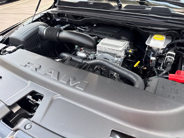 New 2026 RAM 1500 Laramie w/ Night Edition AWD/4WD image 15