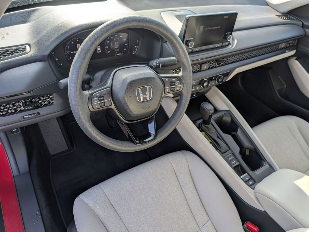 Used 2025 Honda Accord LX image 18