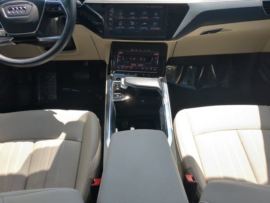 Used 2024 Audi Q8 e-tron Premium Plus w/ Premium Plus Package AWD/4WD image 15