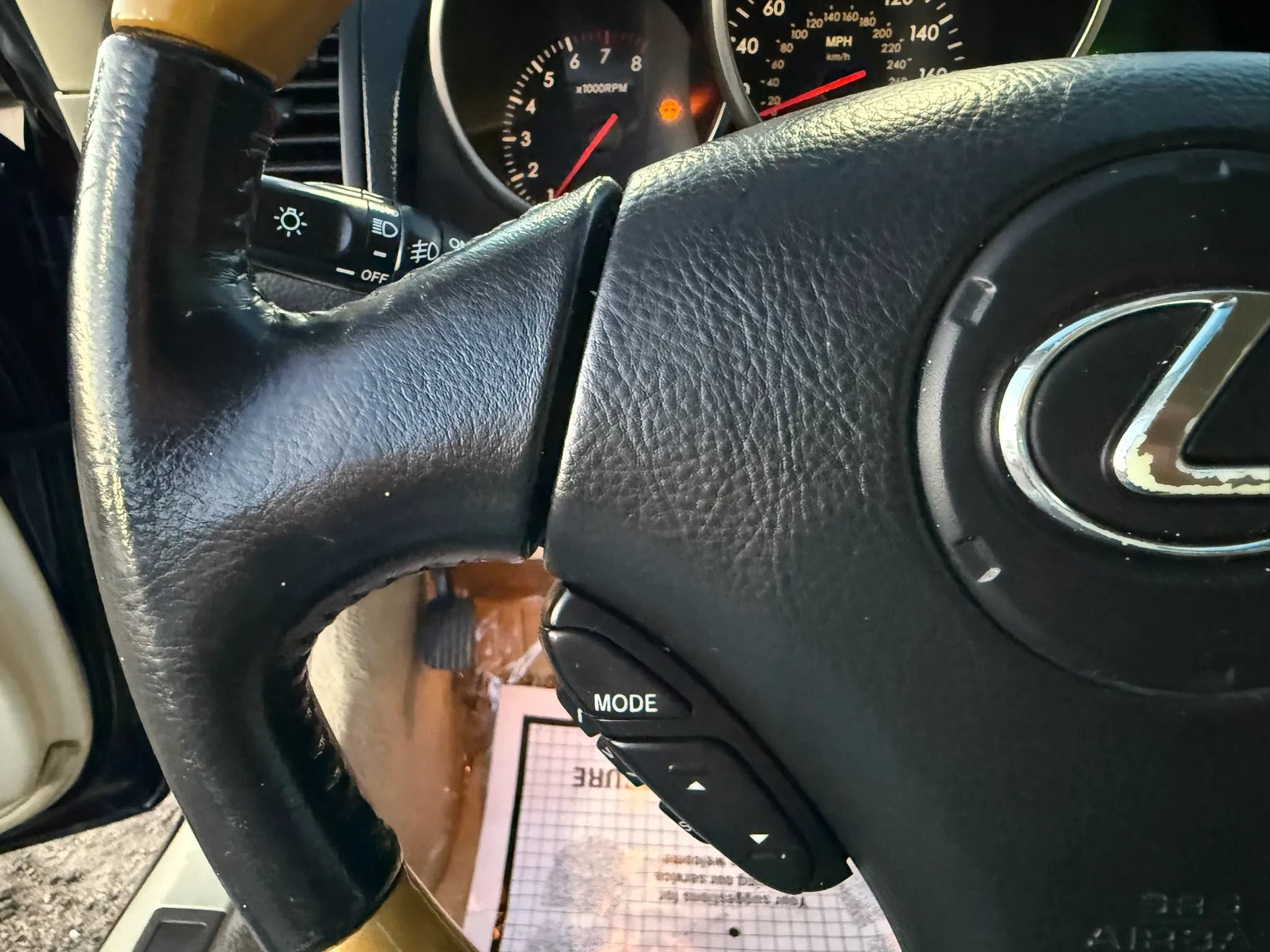 Used 2002 Lexus SC 430 Convertible RWD image 21