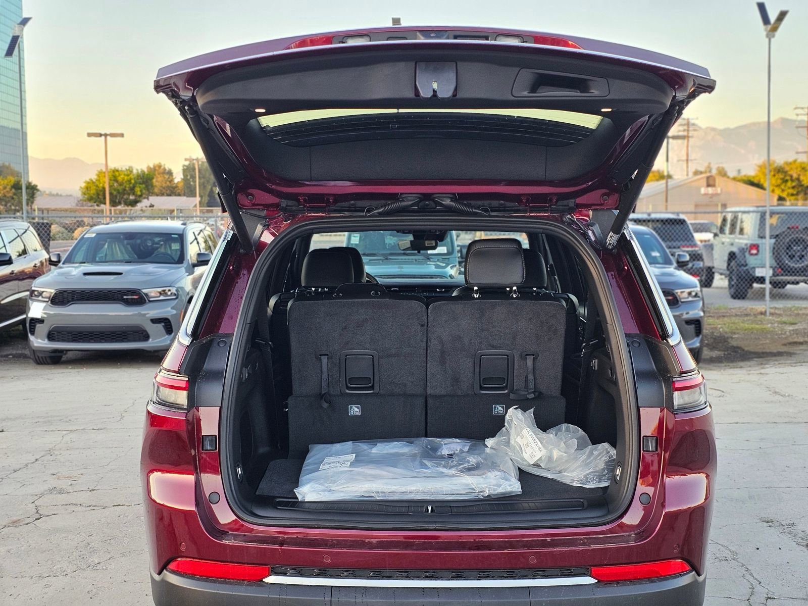 New 2026 Jeep Grand Cherokee L Limited image 7