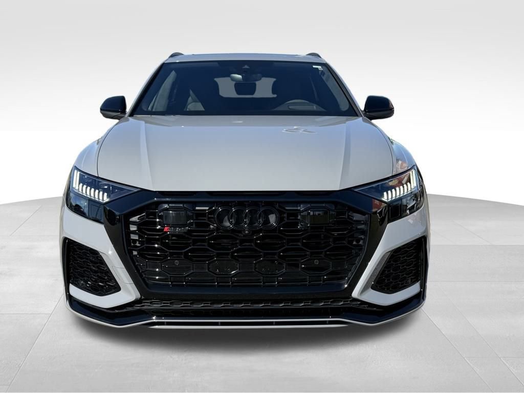 Used 2024 Audi RS Q8 w/ Black Optic Package image 8