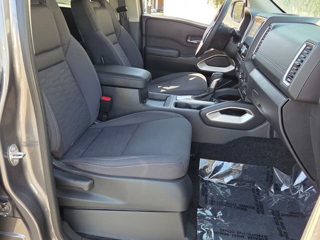 Used 2024 Nissan Frontier SV w/ Technology Package image 14